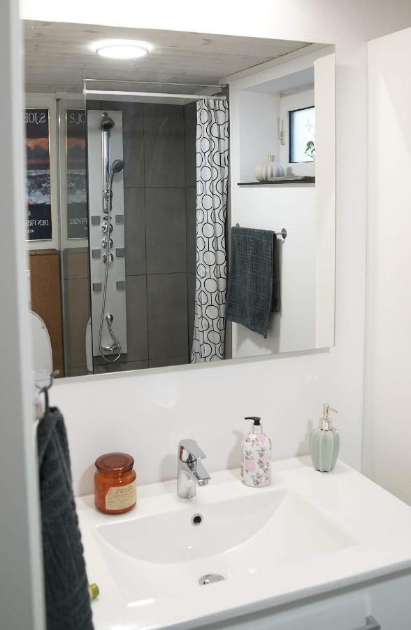 Romantic Klaksvik Apartment מראה חיצוני תמונה